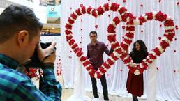 Sevgililer Günü ne zaman? 2026 takvimi, 14 şubat hangi güne denk geliyor?