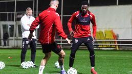 Samsunspor'da Thorsten Fink ilk hamlesini yaptı!