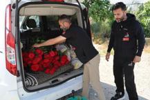 Tarım işçisi annelere Adanalı sürprizi: Binlerce dağıtıldı
