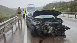 Aşkale'deki zincirleme trafik kazasında 5 araç birbirine girdi