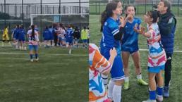 Kadın futbolcular sahada birbirine girdi, 5 kırmızı kart çıktı