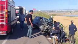 Otomobil ile çarpışan TIR savrularak şarampole devrildi