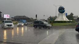 Sağanak yağış Marmaris’te hayatı olumsuz etkiledi