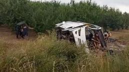 Isparta’da feci kaza: Tur minibüsü şarampole yuvarlandı 4 kişi hayatını kaybetti