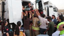 Cizre'deki trafik kazasında iki tır çarpıştı