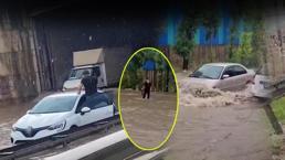 Kocaeli'de yağmur bastırdı, hayat felç oldu! Suya gömüldüler, çok sayıda kişi mahsur kaldı