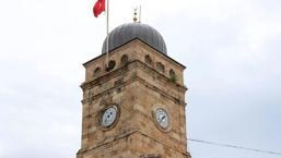 Antalya'da zaman bir durup bir çalışıyor: 3,5 milyonluk saat binlerce kişiyi yanılttı
