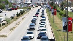 Yol çalışması nedeniyle Denizli-Afyonkarahisar Karayolundaki yolculuklar 1 saate kadar uzayabilir