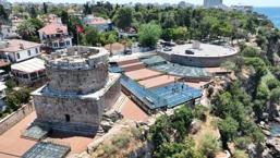 2 bin yıllık hazine ziyaretçilere açıldı: Antalya Hıdırlık Kulesi kapılarını açtı