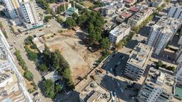 Adana'da 30 yıllık bekleyiş sona erdi! İlk kazma vuruldu, bir ilçenin kaderini değiştirecek adım atıldı