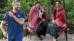 Salah'ı ilk kez görüğünde 'O ne bilama bişe' diyen teyzeler o anları anlattı