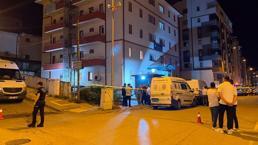 Emniyet müdürlüğü binası yanındaki araçların üzerine insansız hava aracı düştü