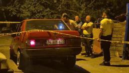 Bartın'da polisten kaçan ehliyetsiz sürücü akrabasına çarptı