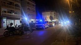Maskeli ve motosikletli 2 şüpheliden iş yerine silahlı saldırı