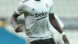 Beşiktaş'ın eski golcüsü 1. Lig takımına transfer oldu