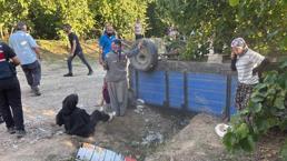 Hendek'te fındık işçilerini taşıyan traktör devrildi 18 kişi yaralandı