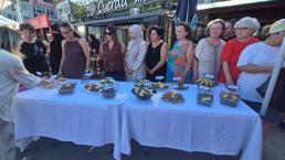 Süleymanpaşa'da sarma ve tatlılar yarıştı