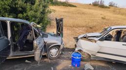 İki otomobilin çarpışması sonucu 8 kişi yaralandı