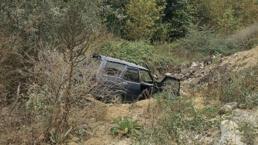 Kontrolden çıkan otomobil şarampole uçtu