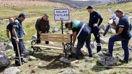 Muhammed Salah oturdu, turistler akın etti! Trabzon’da bu taş şimdi fenomen: Yanına bank yerleştirildi