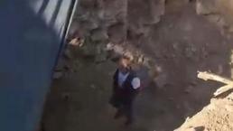 Çilek bahçesinde kaçak kazıya suçüstü!
