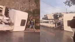 Uludağ yolunda devrilen vinç paniğe neden oldu