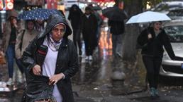 Sağanak yağışlar kuvvetli geliyor! Meteoroloji ve AFAD tarih vererek İstanbul ve birçok ili uyardı: Şiddetli yağışlara dikkat