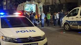 Husumetli iki aile arasında çıkan silahlı, taşlı ve sopalı kavgada 2 kişi yaralandı