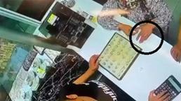 Adana’dan Hatay’a hırsızlığa geldiler! Erkek oyaladı, kadın çaldı: Her şey anbean kaydedildi