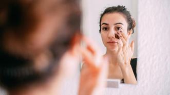 Peeling nedir, nasıl yapılır? Peeling ne işe yarar, nasıl uygulanır?