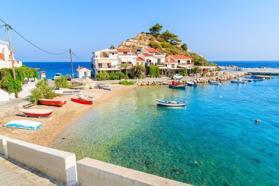 Yunan adalarına tatil planı yapanlar dikkat! Kapıda vizeye zam geldi