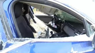 Başakşehir'de feci kaza! Tuz yüklü kamyon otomobile çarptı