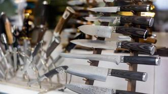 Adana'nın Tapan bıçakları turistlerin ilgisini çekiyor