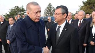 Cumhurbaşkanı Erdoğan ile Özgür Özel görüşmesi ne zaman, Cumhurbaşkanı ve CHP Genel Başkanı saat kaçta görülecek?