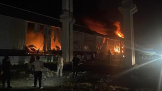 Adana'da motosiklet fabrikasında yangın! 3 saat sonra kontrol altına alındı