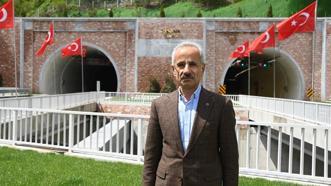 Bakan Uraloğlu açıkladı! Yeni Zigana Tüneli'nden 1 yılda 1,7 milyon araç geçti