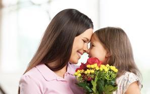 Teyzeye Anneler Günü mesajları 2024! Teyze için duygusal Anneler Günü sözleri