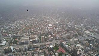 Adana'da kenti kaplayan toz bulutu dron ile görüntülendi