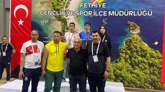 Kozanlı boksör Türkiye şampiyonu oldu