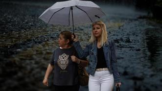 Meteoroloji'den İstanbul ve Ankara dahil 15 ile kuvvetli yağış uyarısı, hava sıcaklıkları düşüyor