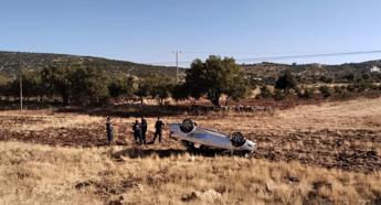 Gaziantep’te, otomobil şarampole devrildi: 5 yaralı