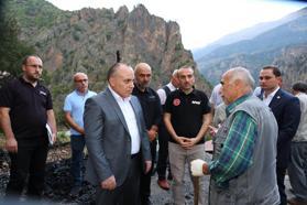 Vali Ünsal’dan yangın bölgelerine inceleme