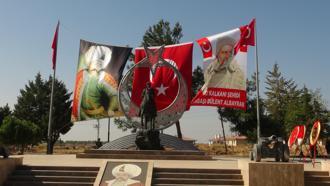 Kilis'te, Mercidabık Zaferi ve Fırat Kalkanı Harekatı'nın yıl dönümleri kutlandı