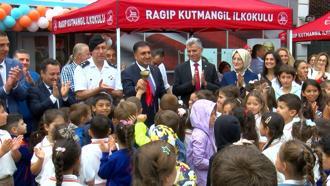 İstanbul - Okullarda uyum haftası başladı; ilk ders zili çaldı