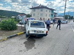 Karabük'te 2 otomobilin çarpıştığı kazada 4 kişi yaralandı