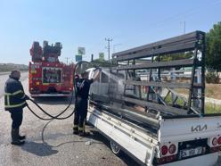 Edirne’de seyir halindeki kamyonetin kasasında çıkan yangın söndürüldü