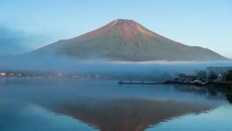 Fuji Dağı daha önce hiç olmadığı kadar uzun süre karsız kaldı