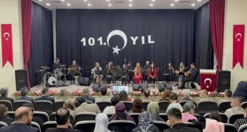 Öğretmenler korosundan konser