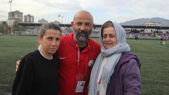 Türk spor tarihinde böylesi görülmedi! Anne, oğlu ve geliniyle sahalarda