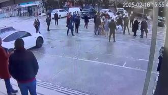 İstanbul - Beylikdüzü’nde site toplantısındaki silahlı kavga: Şüpheli adliyeye sevk edildi
